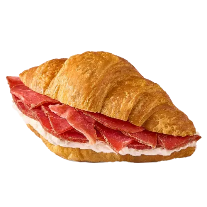 Pastrami & Kiri Croissant - كرواسون كيري بسطرمة